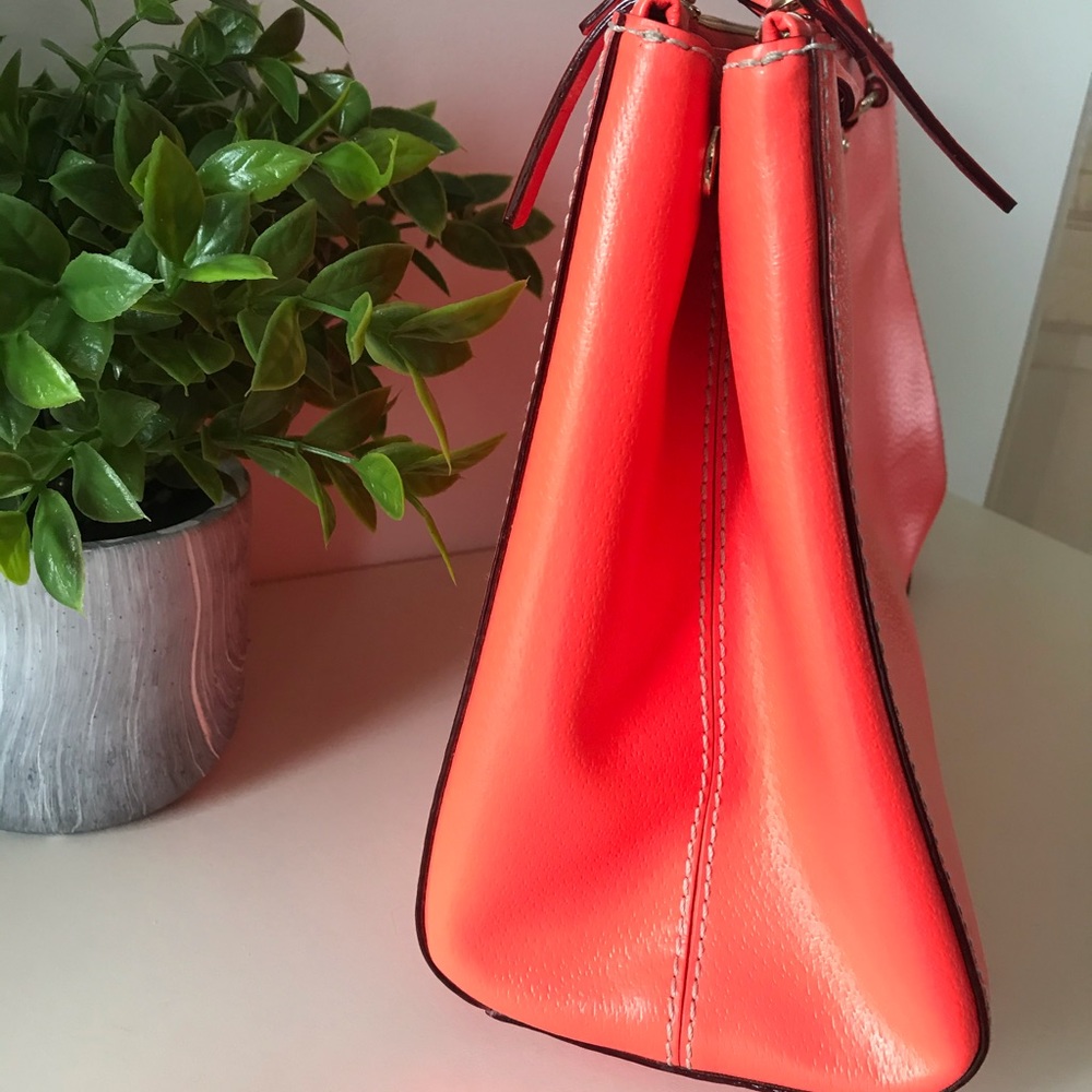 KATE SPADE NY Orange Tote - Picture 3 of 10
